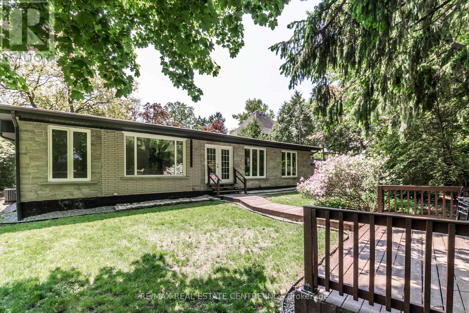 83 Jerseyville Road E, Hamilton, Ontario  L9G 1K3 - Photo 28 - X12192400