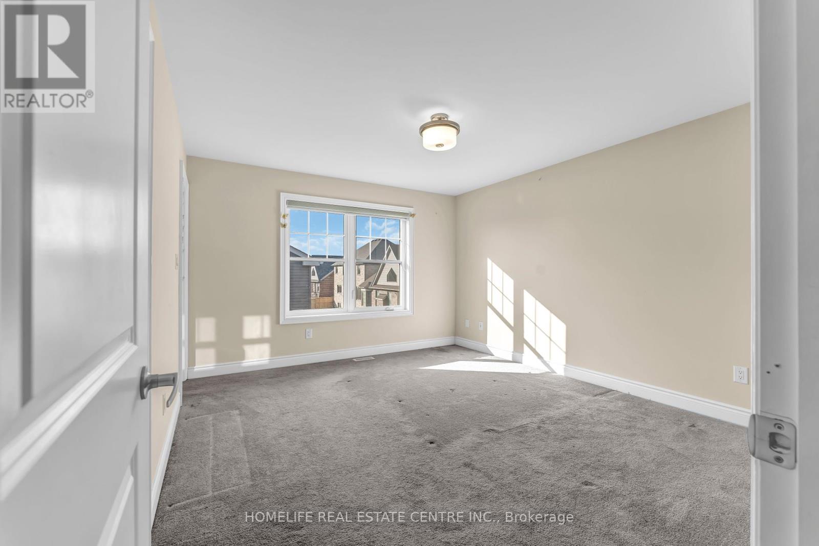 343 Cullen Trail, Peterborough North, Ontario  K9H 0J9 - Photo 22 - X12193327