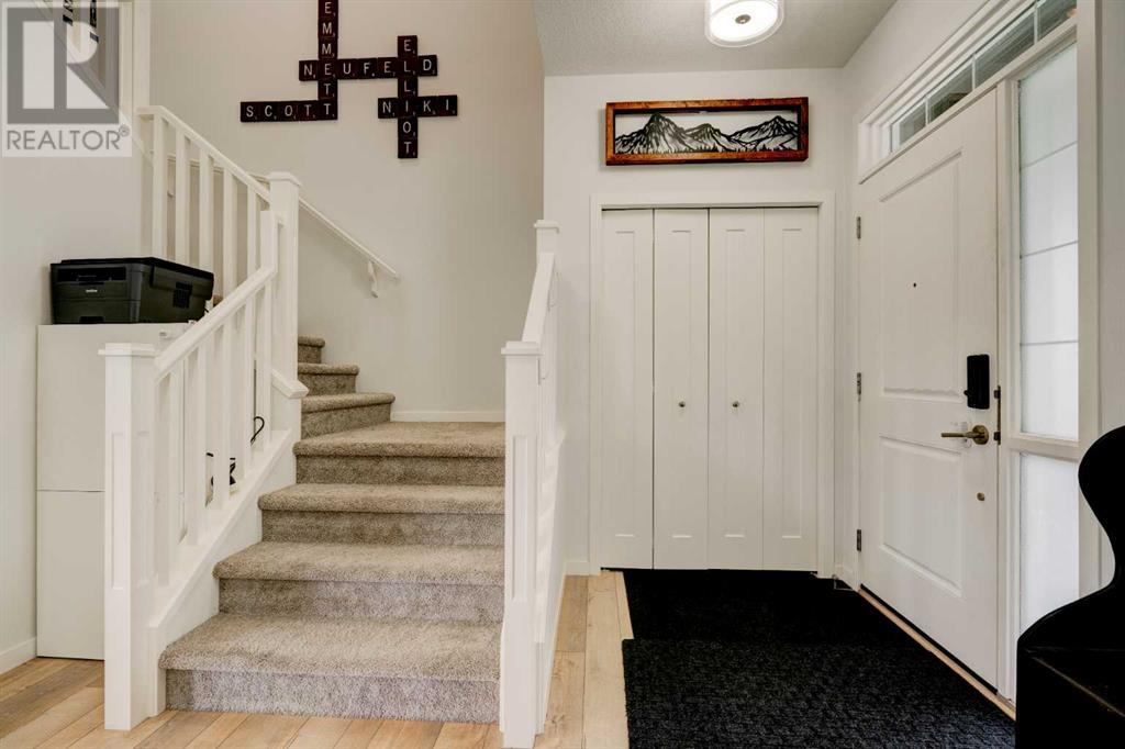 608 Monterey Drive Se, High River, Alberta  T1V 0H5 - Photo 2 - A2210715