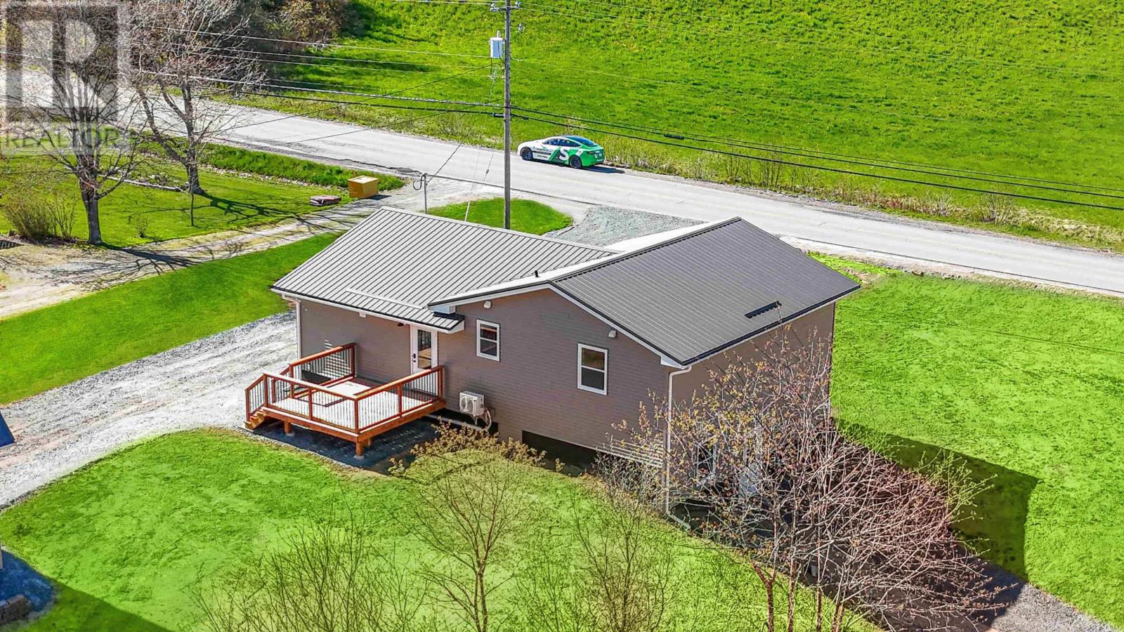 Property at 39 Robinson Road image 4