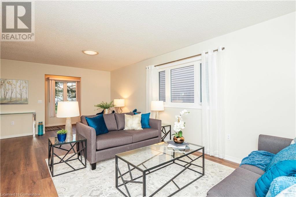 Property at 110 ETHEL Road image 4