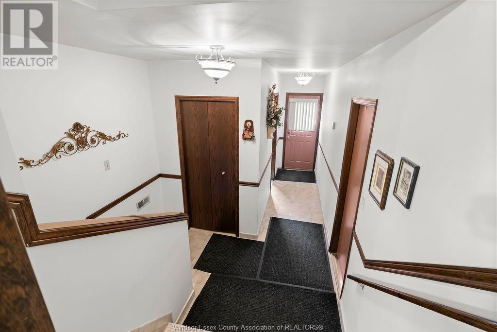 12127 Maisonneuve Street, Tecumseh, Ontario  N8N 4P8 - Photo 31 - 25014087