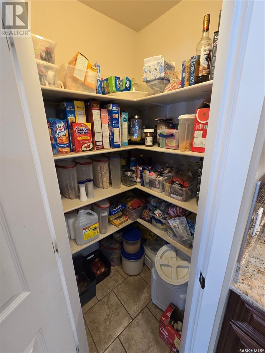 721 Barber Crescent, Weyburn, Saskatchewan  S4H 0B9 - Photo 12 - SK006639