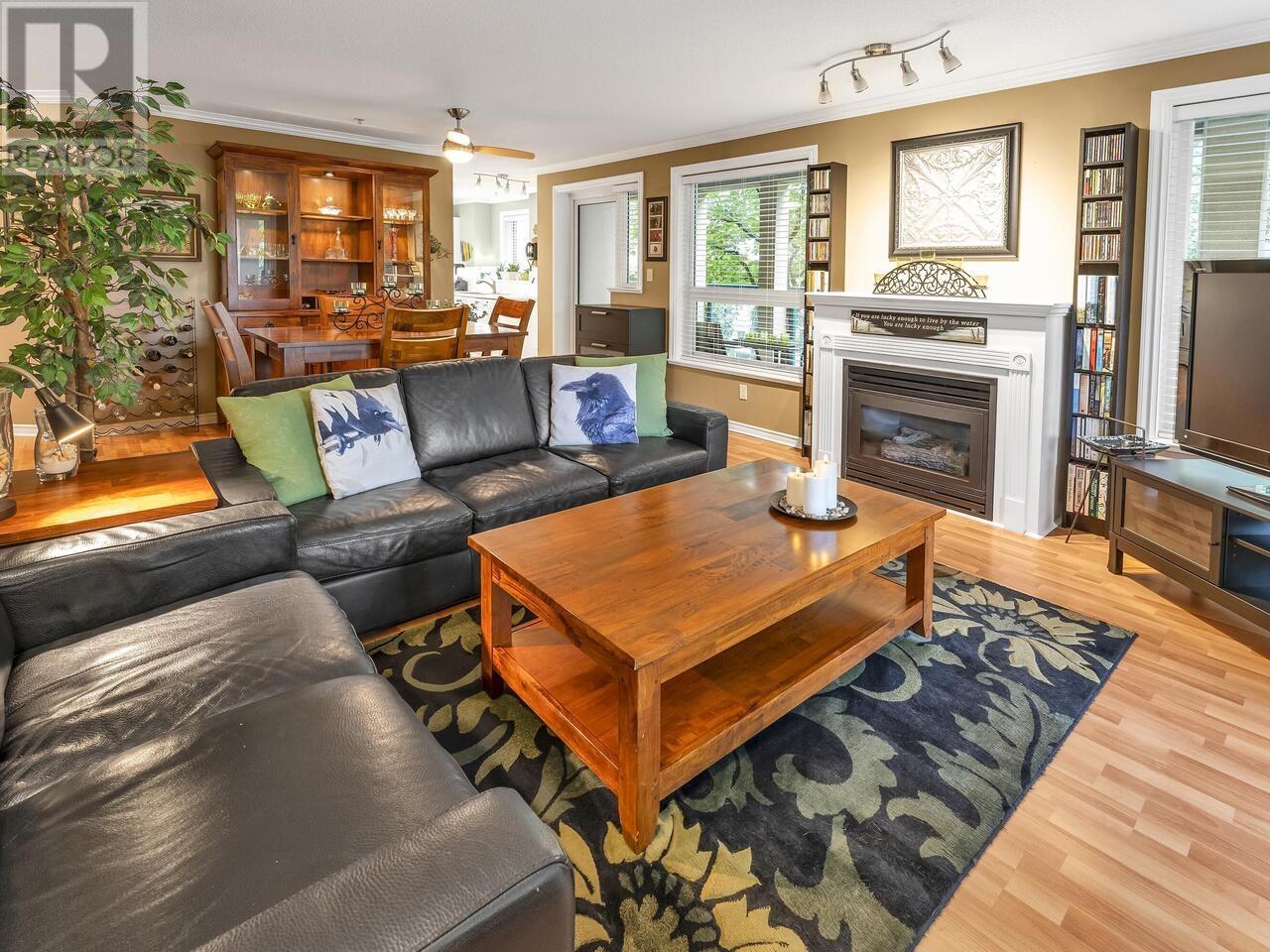 207 12 Laguna Court, New Westminster, British Columbia  V3M 6W4 - Photo 2 - R3004522