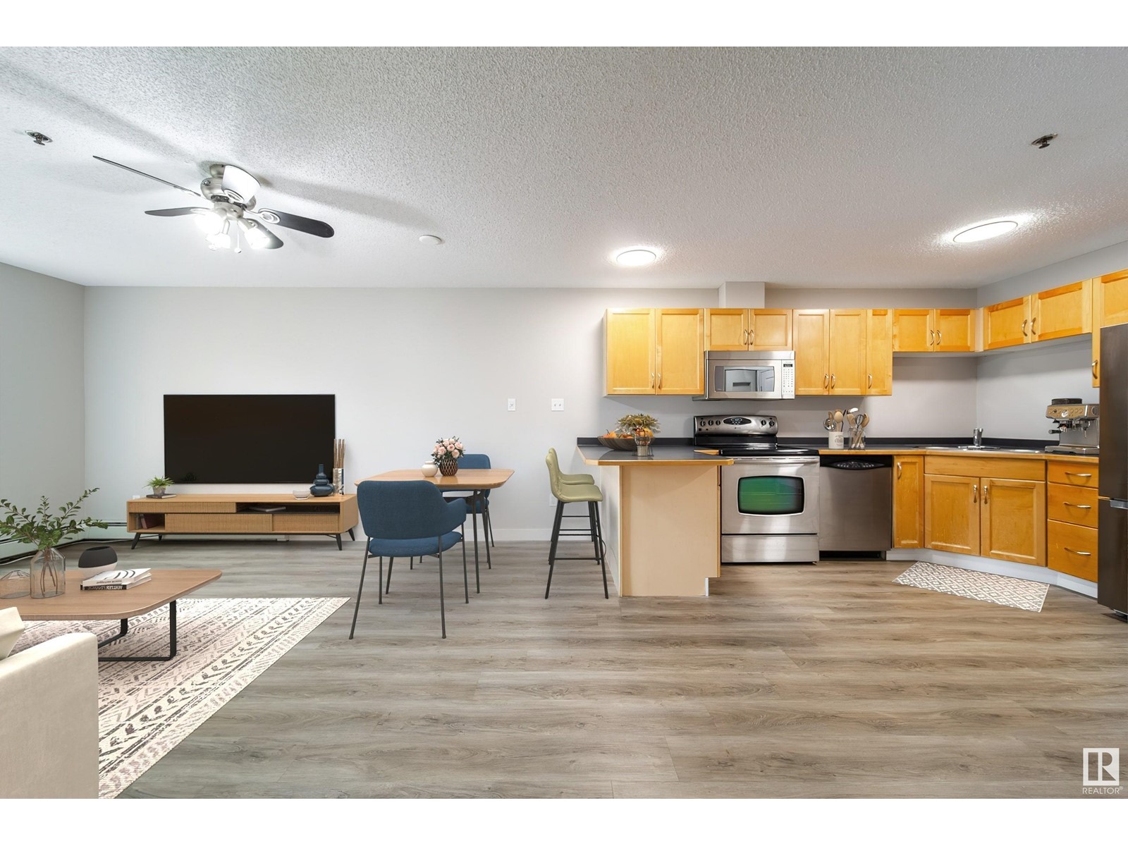 #117 2305 35A AV NW, Edmonton, Alberta