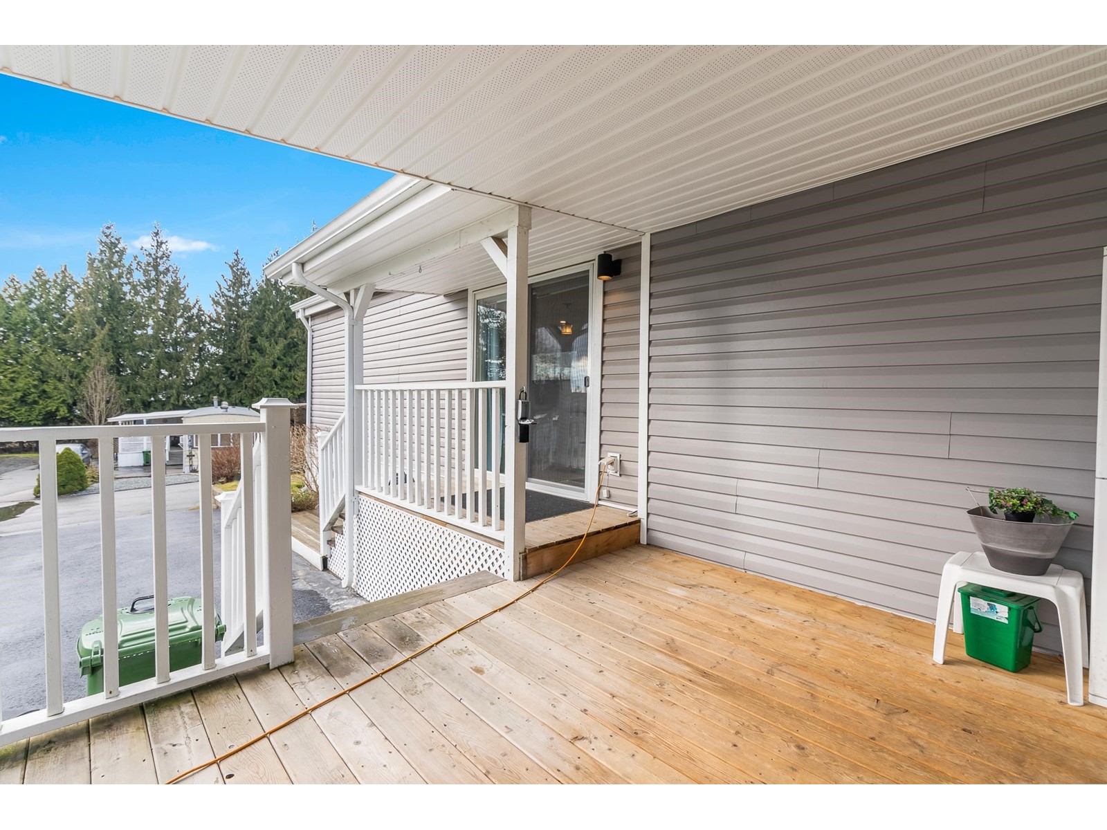 31 2035 Martens Street, Abbotsford, British Columbia  V2T 6M3 - Photo 2 - R3011461
