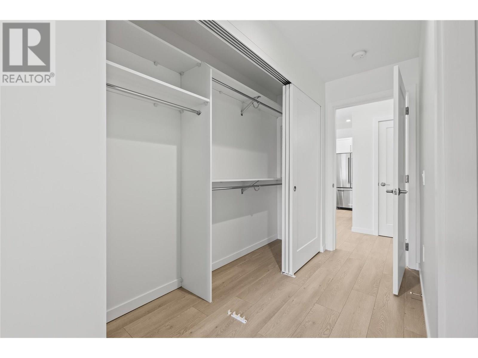 1979 Country Club Drive Unit# 10, Kelowna, British Columbia  V1X 0H6 - Photo 22 - 10347808