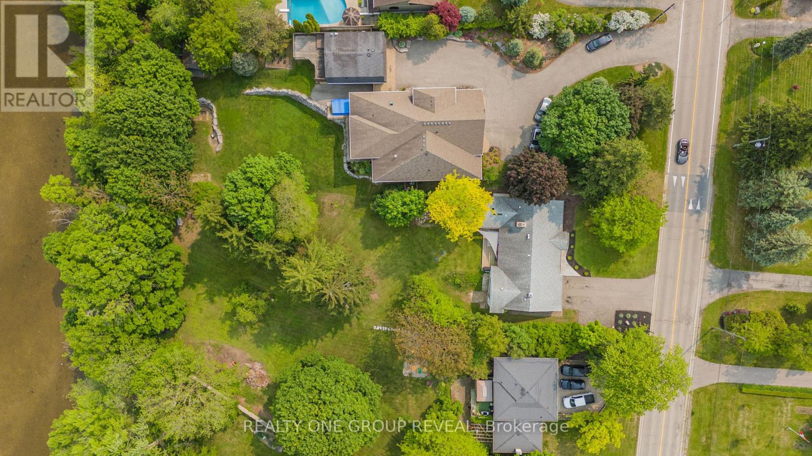 120 Riverbank Drive, Cambridge, Ontario  N3H 4R6 - Photo 33 - X12196758