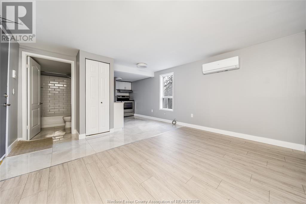 1219 Monmouth, Windsor, Ontario  N8Y 3M2 - Photo 14 - 25014249