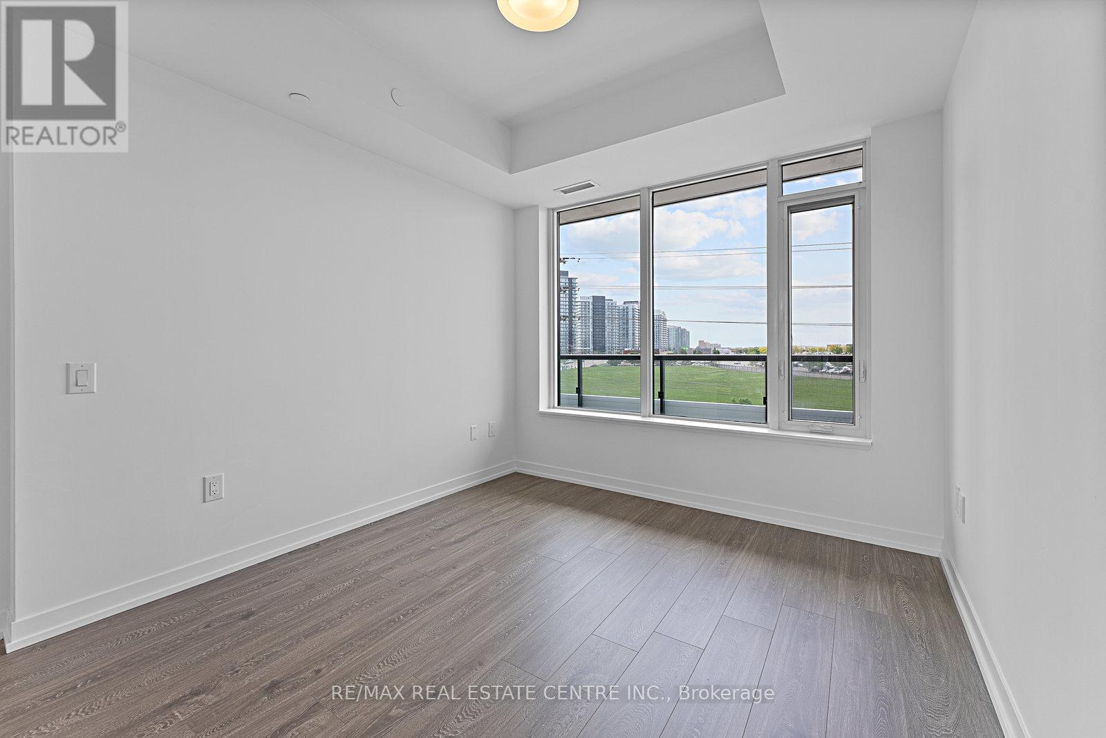 501 - 2485 Eglinton Avenue W, Mississauga, Ontario  L5M 2V8 - Photo 17 - W12194111