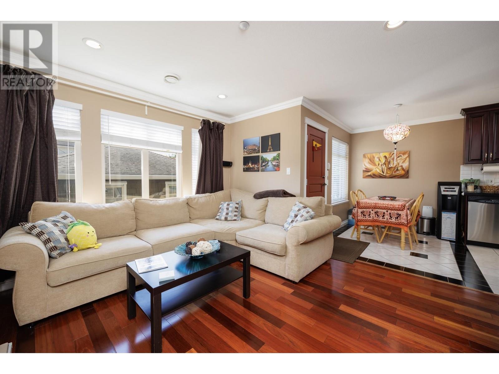 1254 E 11th Avenue, Vancouver, British Columbia  V5T 2G3 - Photo 3 - R3011489