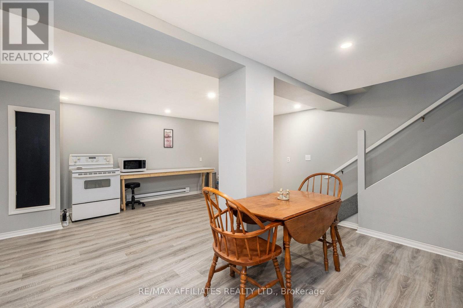 47 Gladstone Avenue, Smiths Falls, Ontario  K7A 1R8 - Photo 17 - X12190699