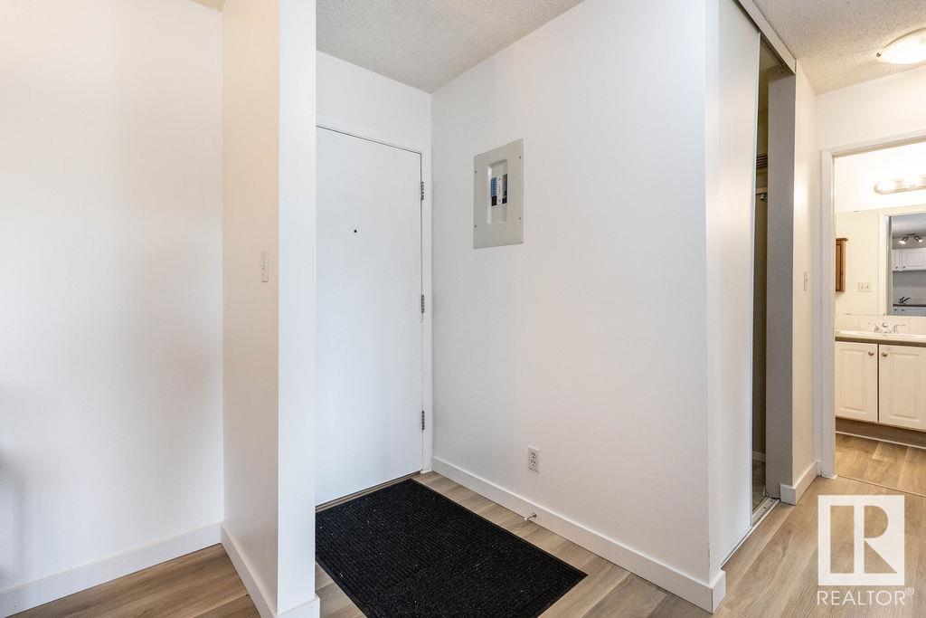 #52 10208 113 St Nw, Edmonton, Alberta  T5K 1P4 - Photo 2 - E4440506