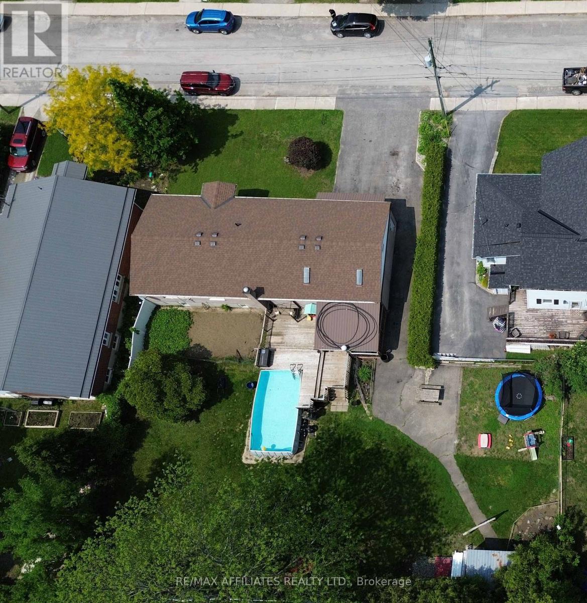 47 Gladstone Avenue, Smiths Falls, Ontario  K7A 1R8 - Photo 23 - X12190699