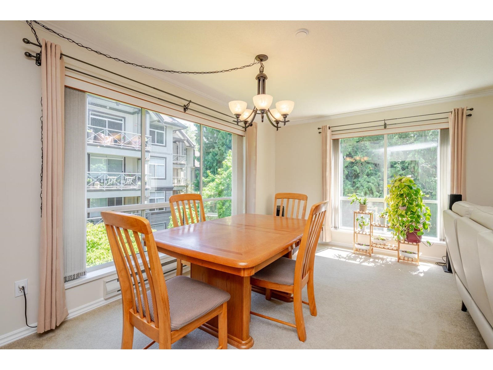 314 33280 E Bourquin Crescent, Abbotsford, British Columbia  V2S 7K2 - Photo 11 - R3010930