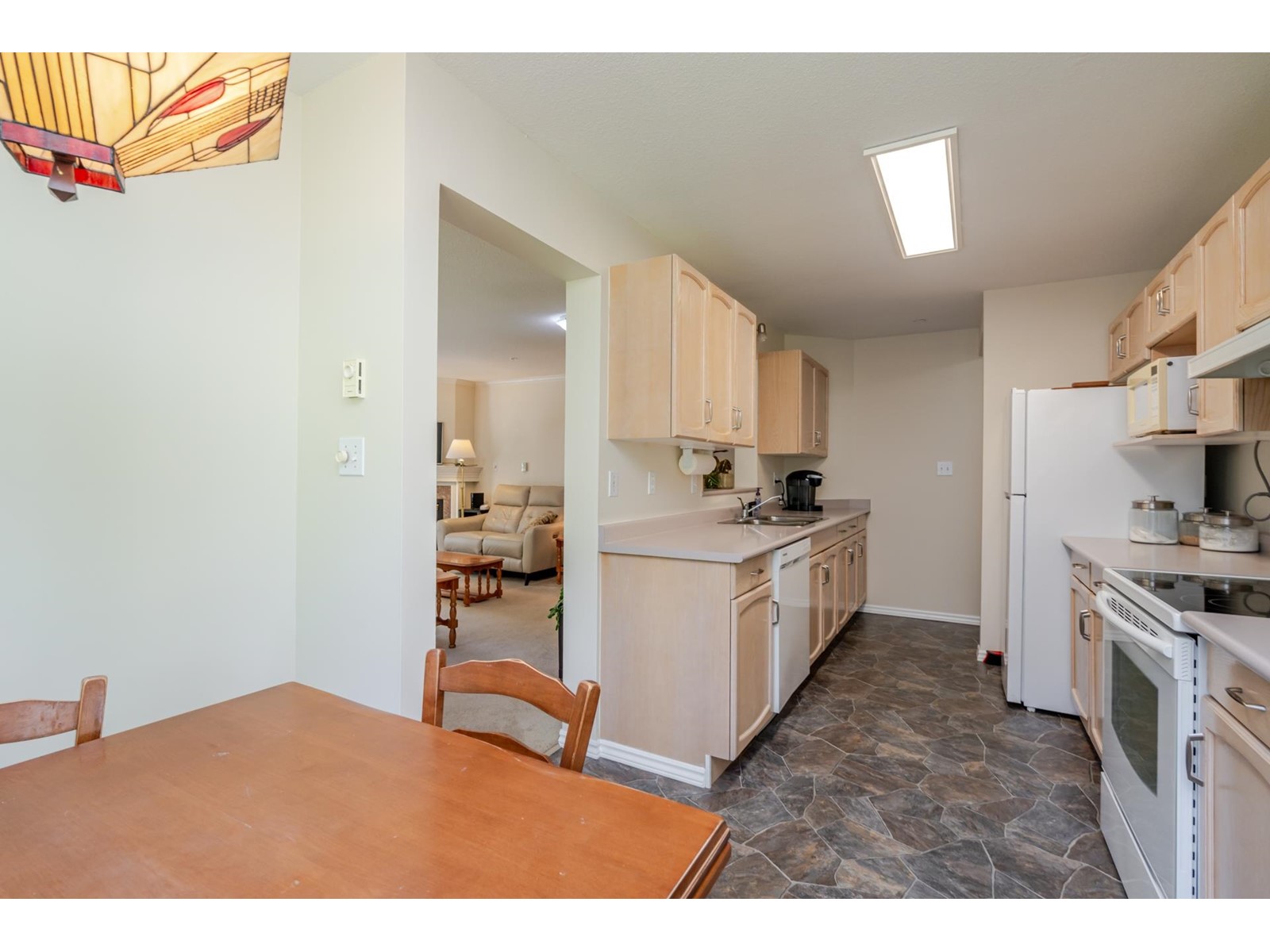 314 33280 E Bourquin Crescent, Abbotsford, British Columbia  V2S 7K2 - Photo 12 - R3010930