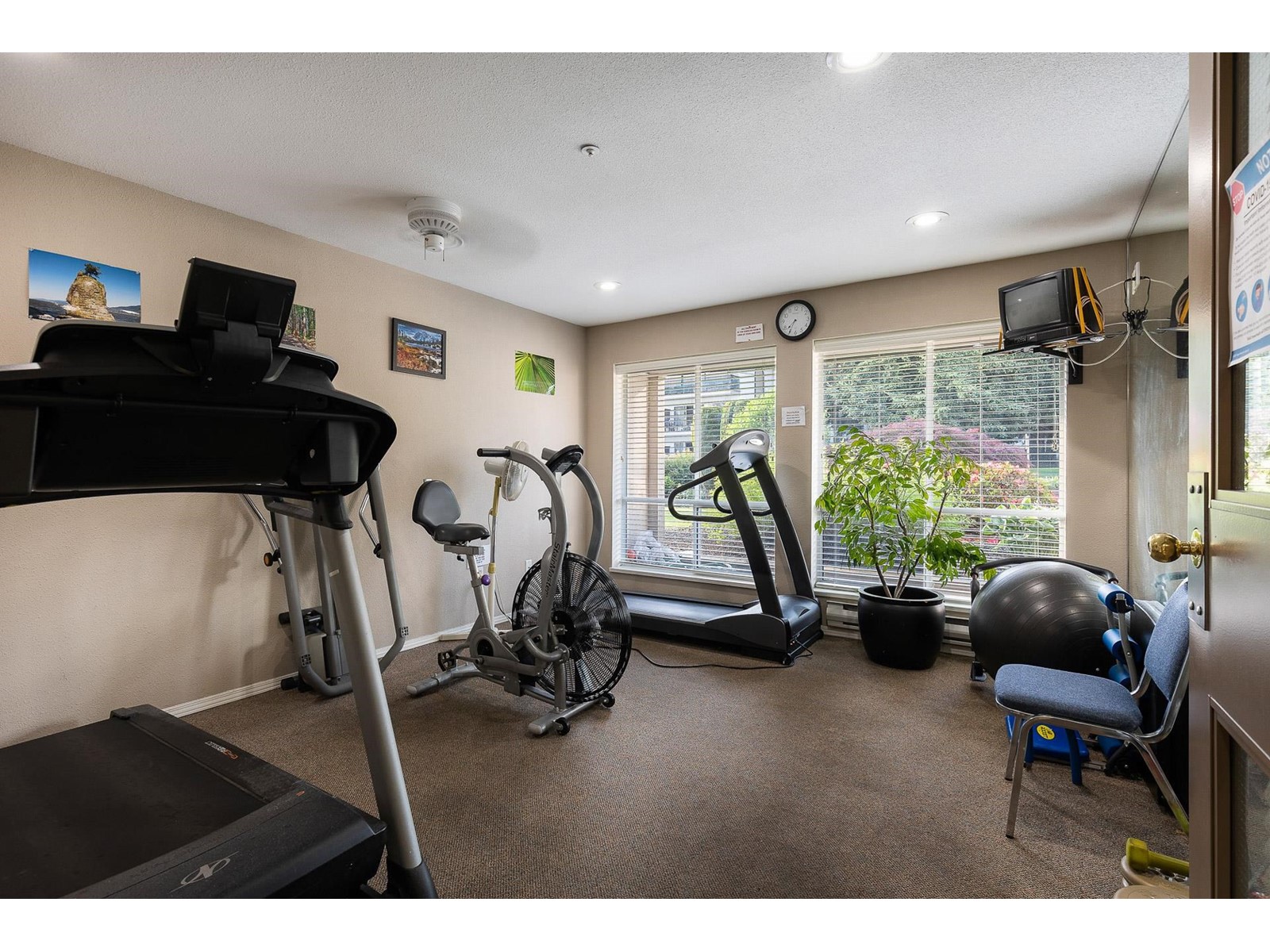 314 33280 E Bourquin Crescent, Abbotsford, British Columbia  V2S 7K2 - Photo 34 - R3010930