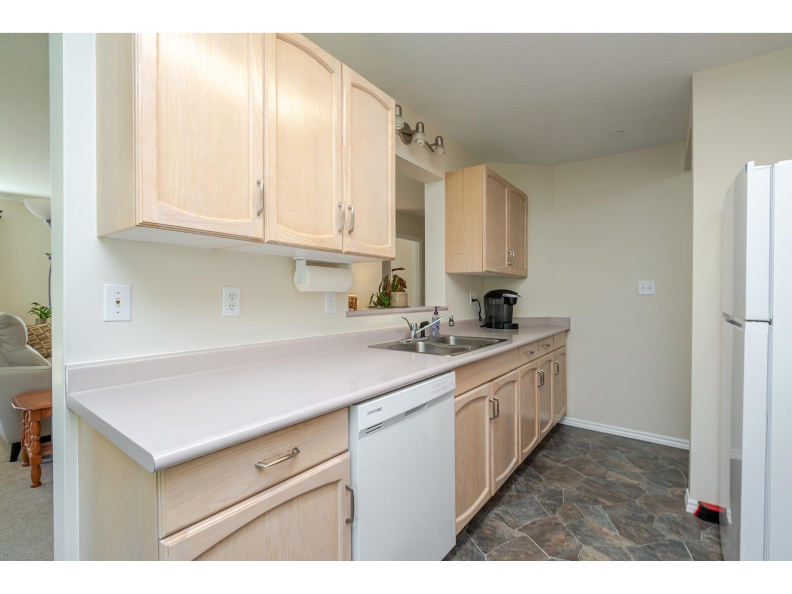 314 33280 E Bourquin Crescent, Abbotsford, British Columbia  V2S 7K2 - Photo 15 - R3010930