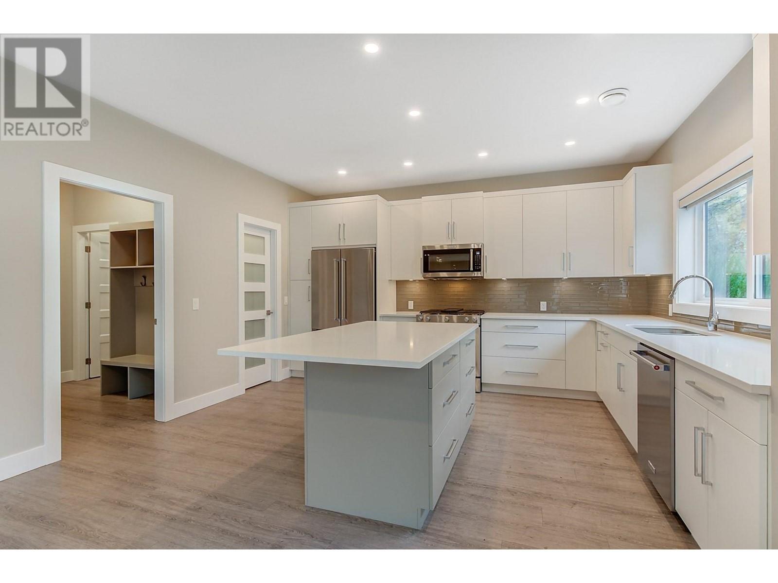 788 Acadia Street, Kelowna, British Columbia  V1V 0A8 - Photo 12 - 10350883