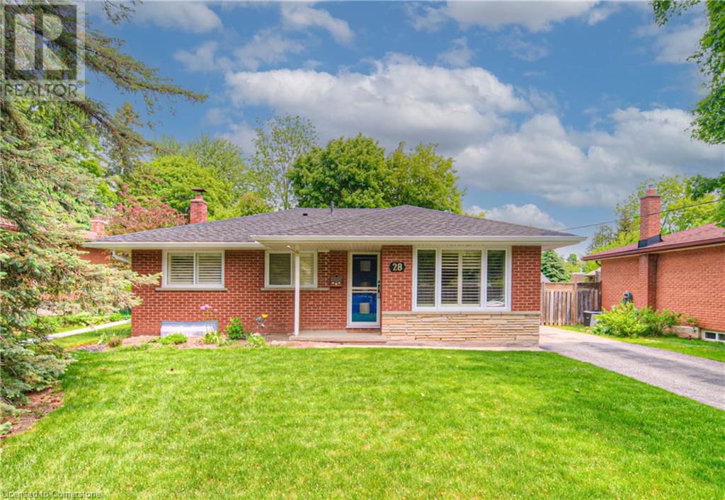 28 GERRARD Avenue, Cambridge, Ontario