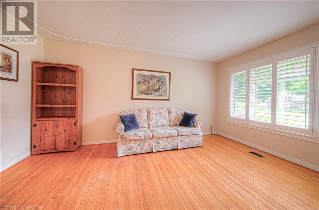28 Gerrard Avenue, Cambridge, Ontario  N3C 2S1 - Photo 7 - 40723552