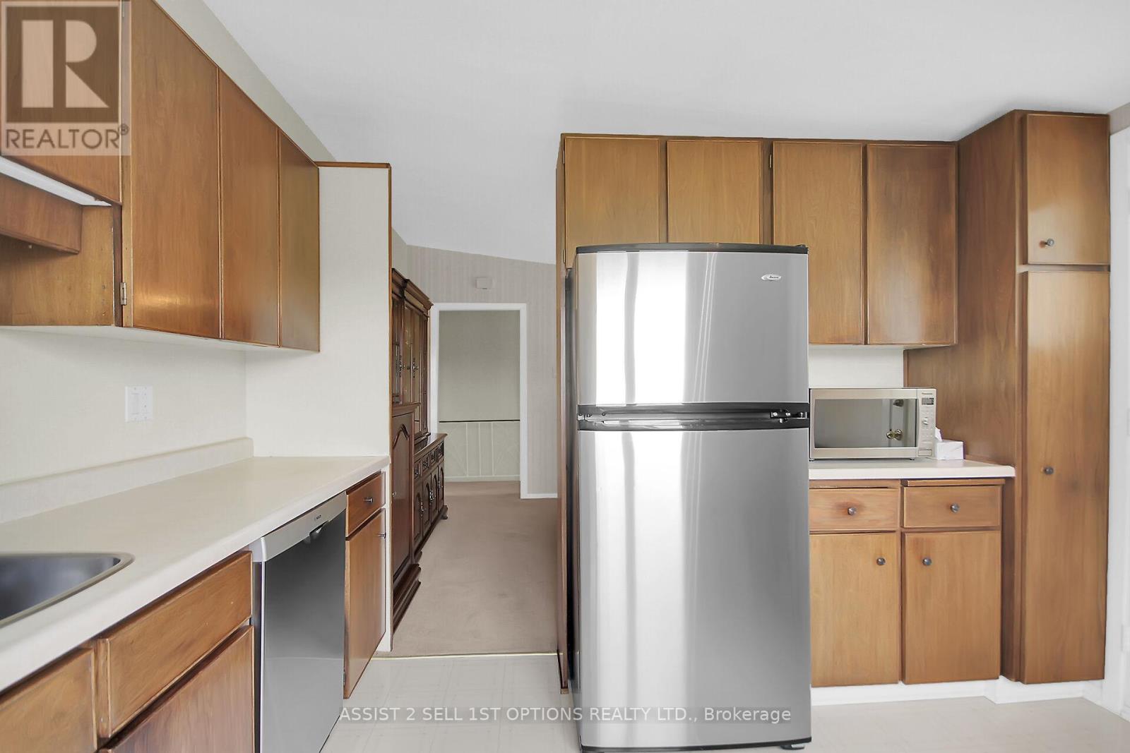 64 Sullivan Avenue, Ottawa, Ontario  K2G 1V2 - Photo 12 - X12198791