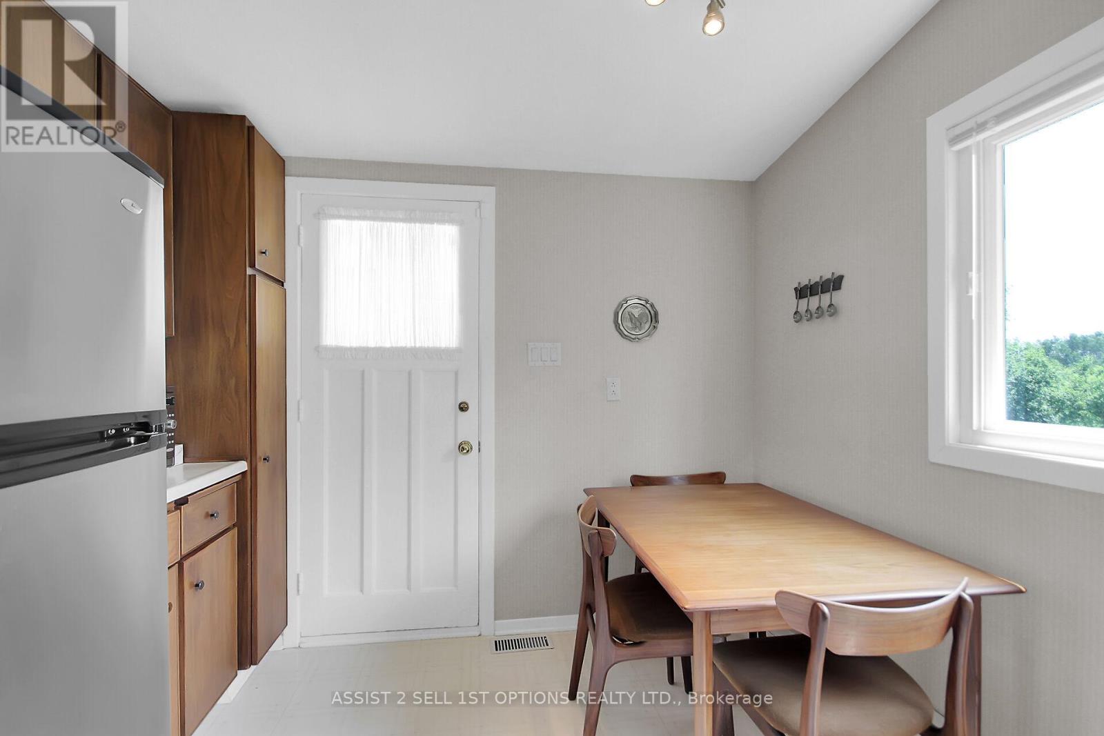 64 Sullivan Avenue, Ottawa, Ontario  K2G 1V2 - Photo 15 - X12198791