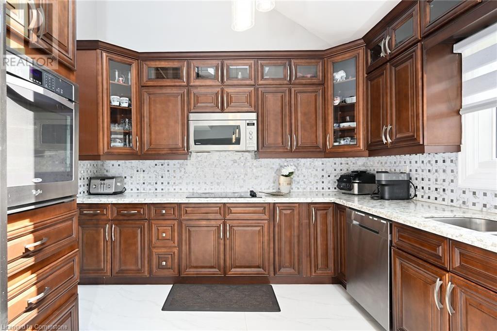 27 Promenade Drive, Stoney Creek, Ontario  L8J 2T3 - Photo 10 - 40737981
