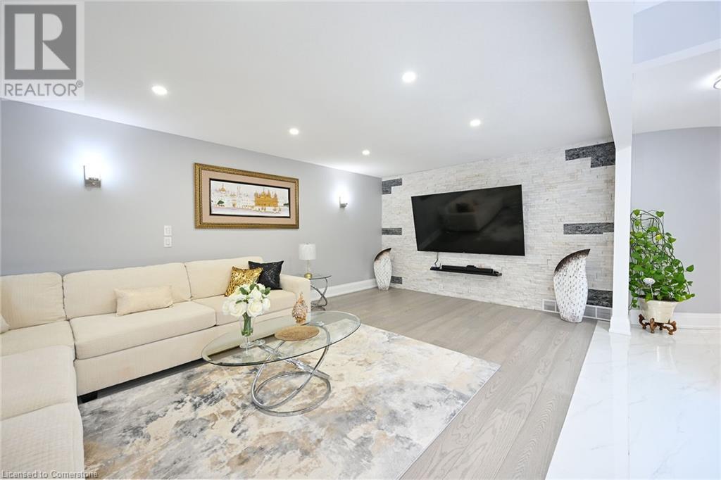 27 Promenade Drive, Stoney Creek, Ontario  L8J 2T3 - Photo 14 - 40737981
