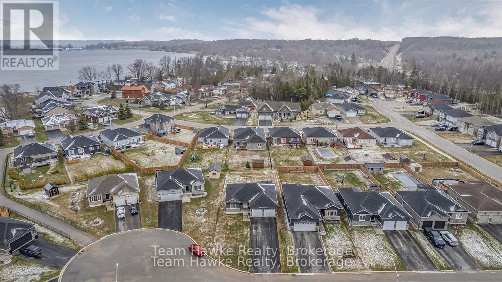 9 Cardinal Court, Tay, Ontario  L0K 2A0 - Photo 39 - S12198800