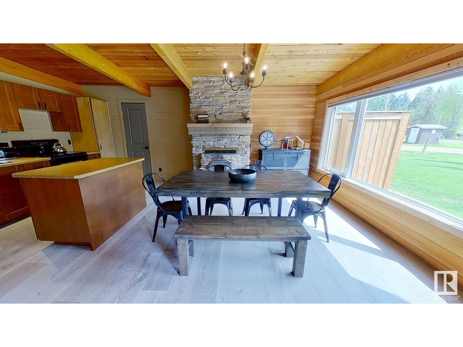 610 Long Lake Dr, Long Lake, Alberta  T0A 1B0 - Photo 2 - E4440514