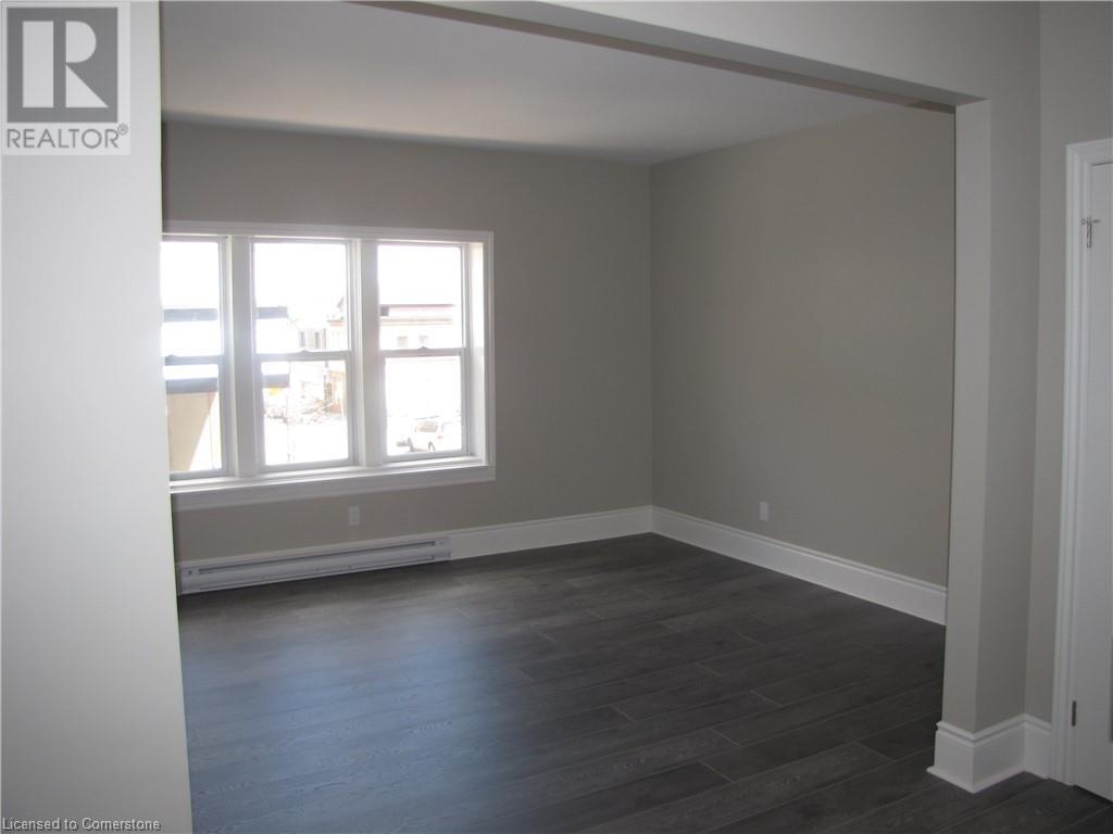 181 King Street E Unit# 2, Kitchener, Ontario  N2G 2K8 - Photo 3 - 40737601