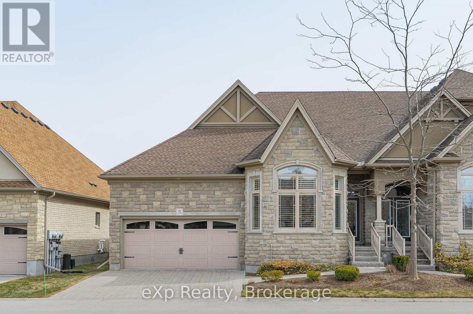 5 - 19 SIMMONDS DRIVE, Guelph, Ontario