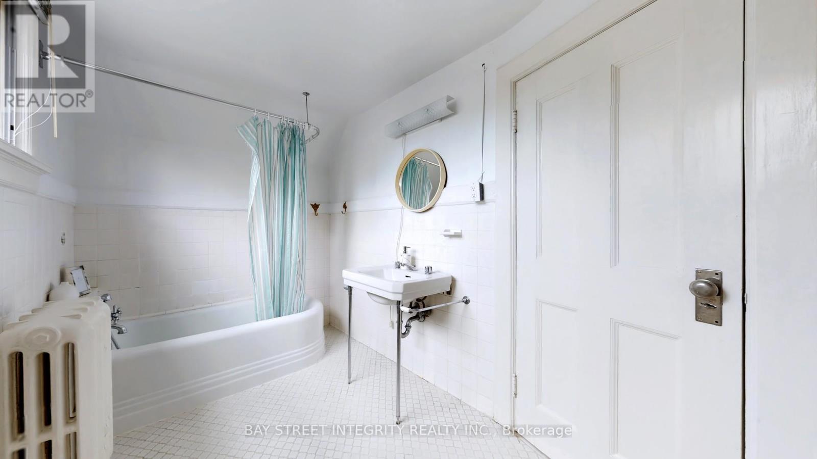 184 Heath Street W, Toronto (Forest Hill South), Ontario  M4V 1V2 - Photo 34 - C12198690