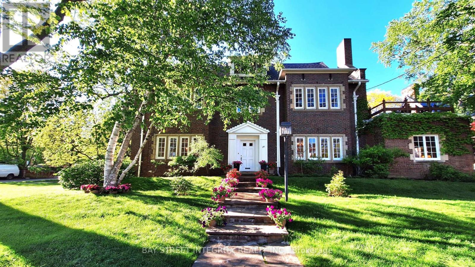 184 Heath Street W, Toronto (Forest Hill South), Ontario  M4V 1V2 - Photo 39 - C12198690