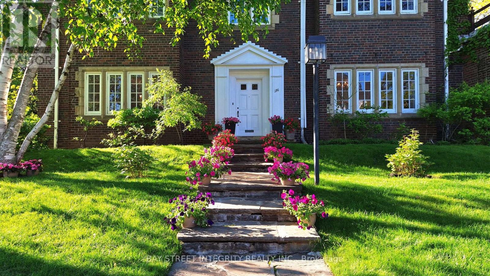 184 Heath Street W, Toronto (Forest Hill South), Ontario  M4V 1V2 - Photo 41 - C12198690