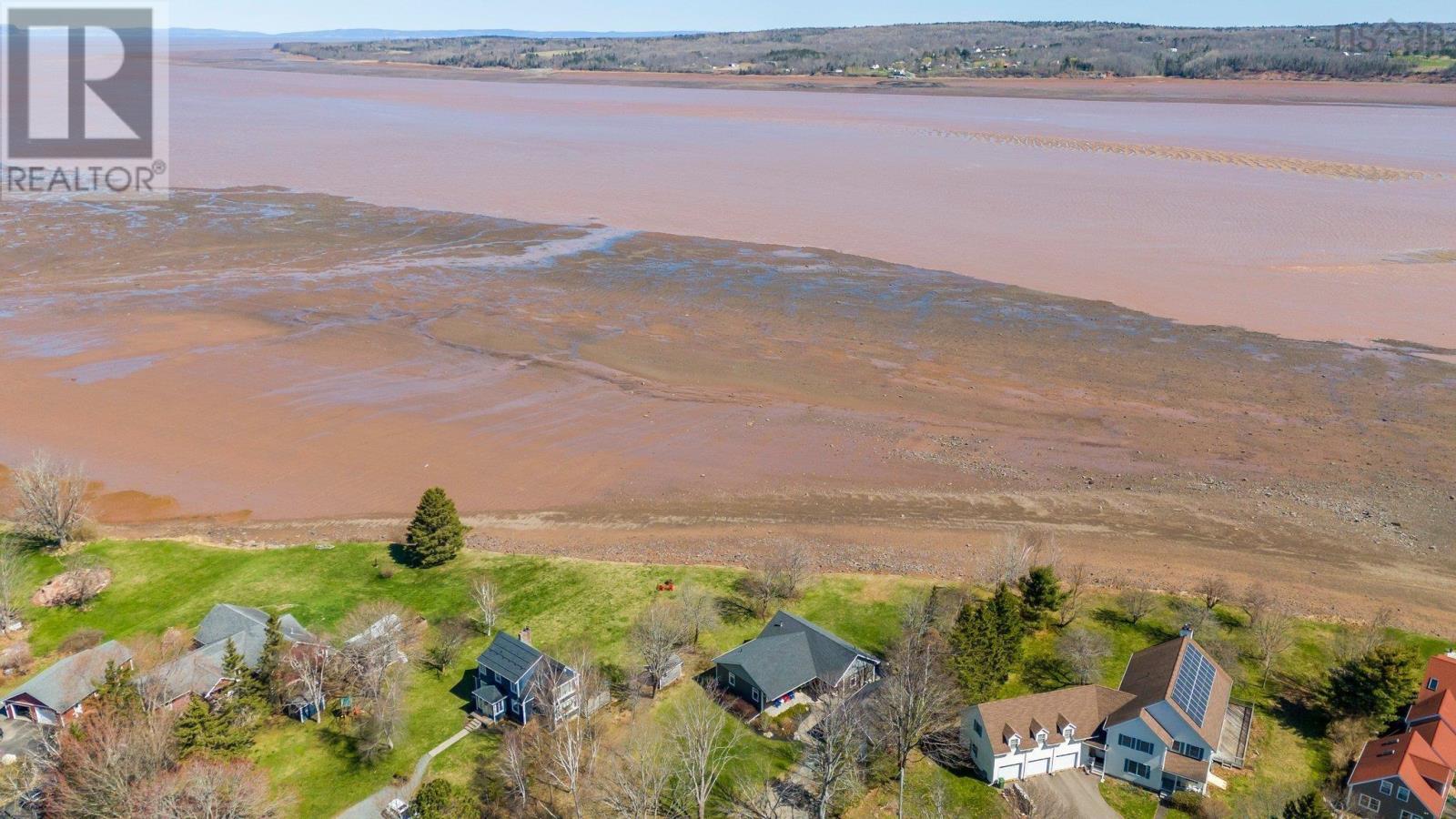 106 Avon Street, Hants Border, Nova Scotia  B0P 1P0 - Photo 49 - 202509946