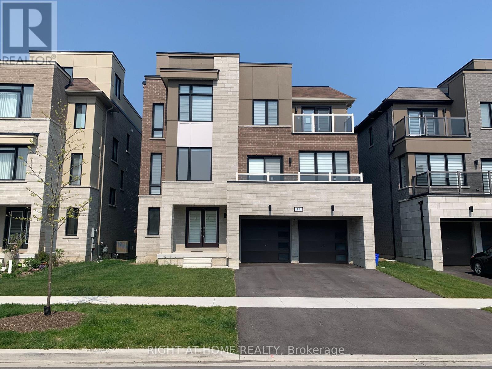 11 YACHT DRIVE, Clarington, Ontario