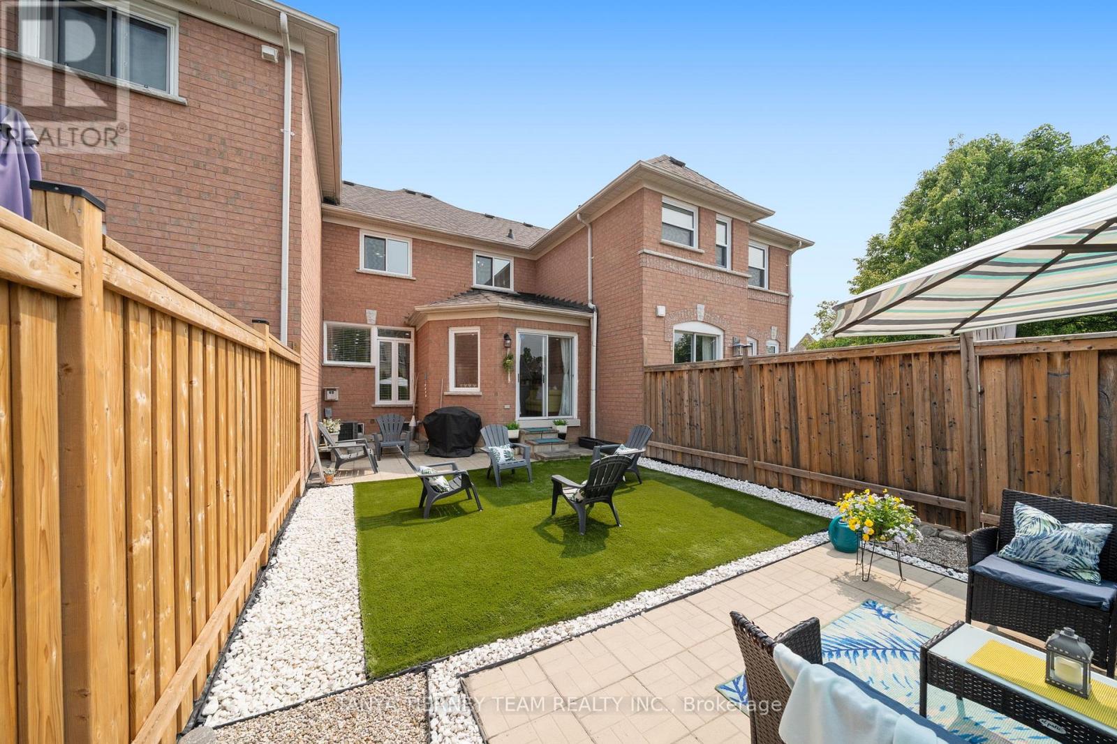 103 Zachary Place, Whitby (Brooklin), Ontario  L1M 1E2 - Photo 37 - E12198626