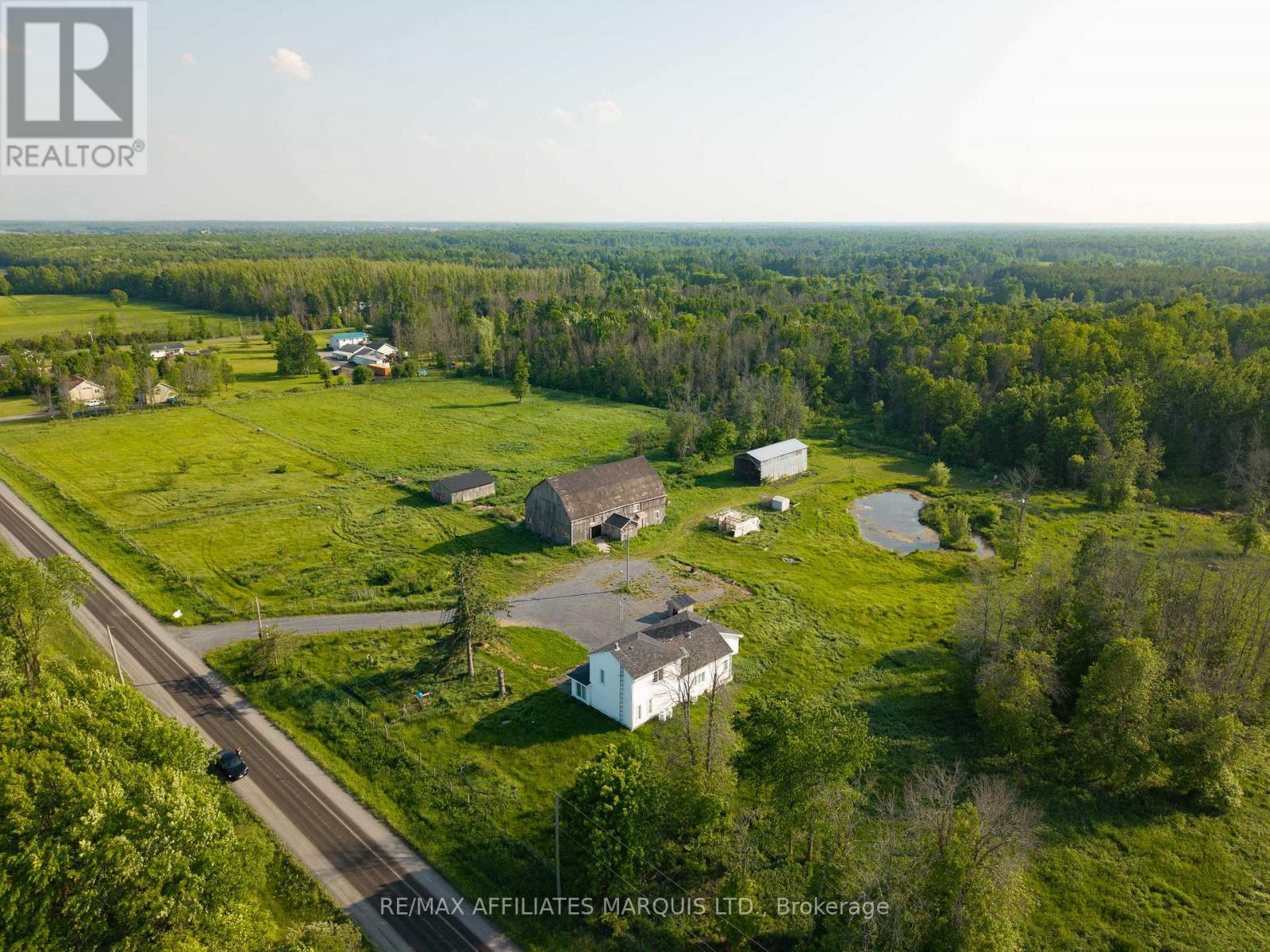 4640 Willy Bill Road, South Stormont, Ontario  K0C 1S0 - Photo 4 - X12198808