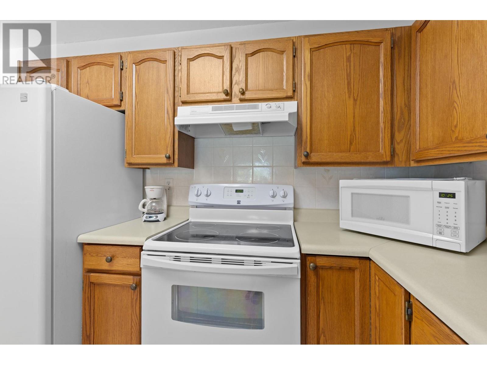 1045 Sutherland Avenue Unit# 226, Kelowna, British Columbia  V1Y 5Y1 - Photo 5 - 10350702