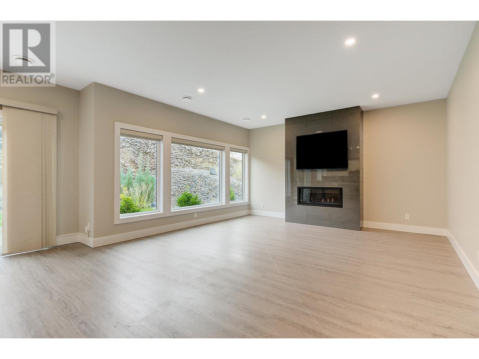 788 Acadia Street, Kelowna, British Columbia  V1V 0A8 - Photo 4 - 10350883