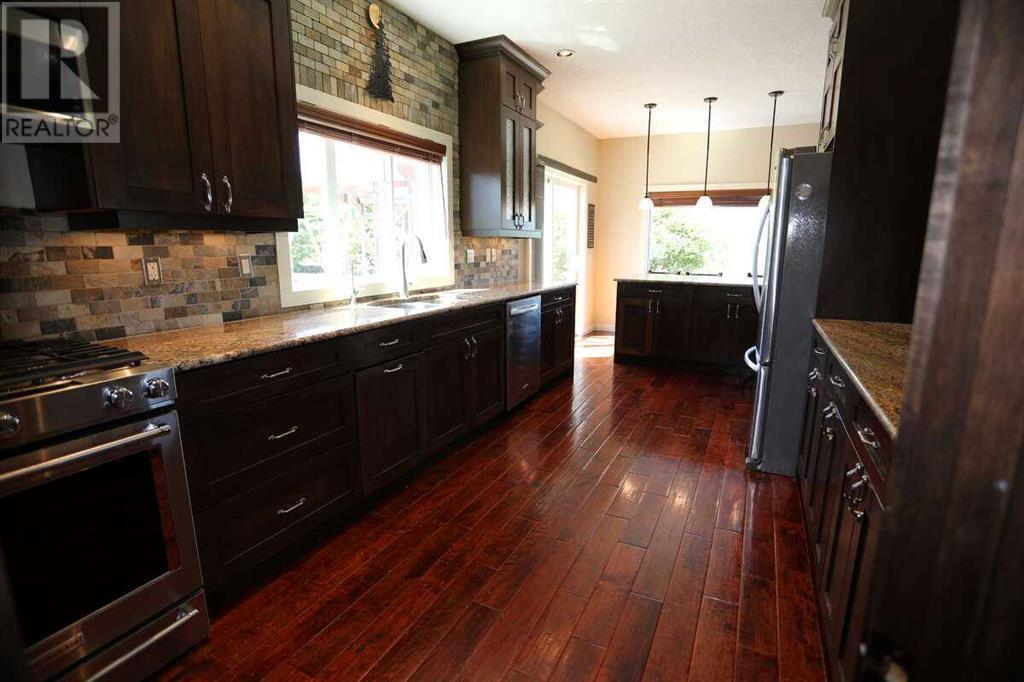 Property at 32015 292 Avenue E image 4