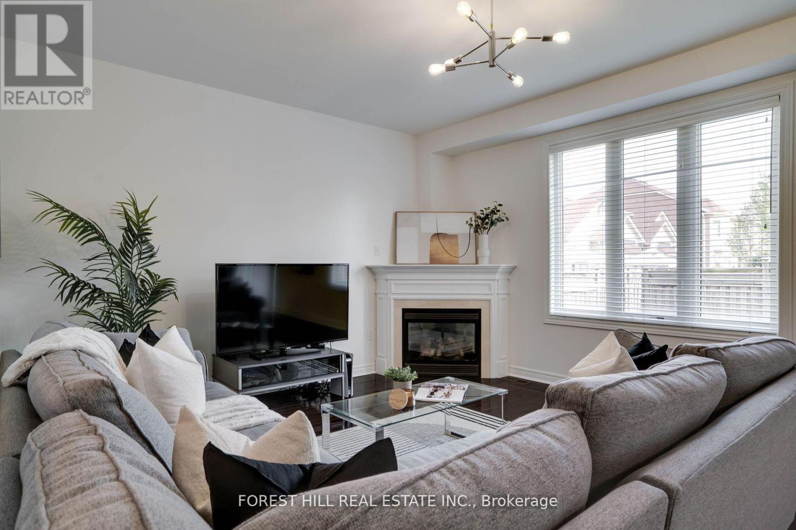 73 Balsamwood Road, Vaughan, Ontario  L4J 9E3 - Photo 12 - N12198604
