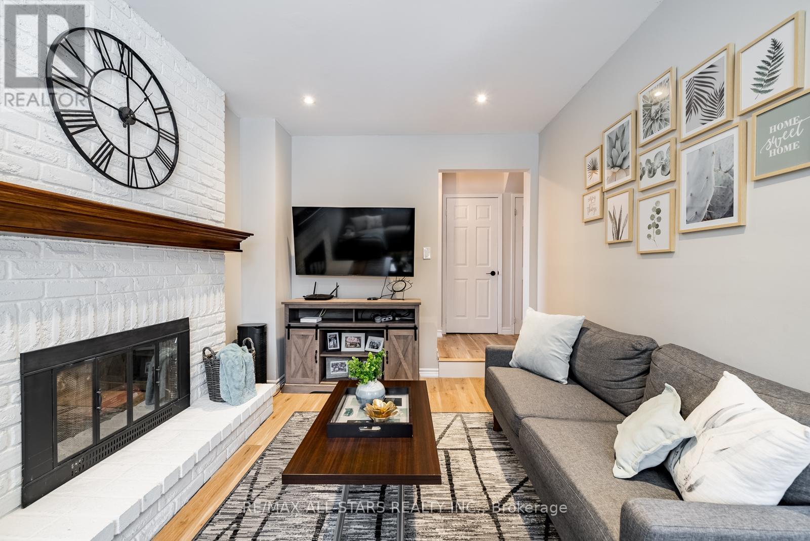 155 Willow Lane, Newmarket (Bristol-London), Ontario  L3Y 4J1 - Photo 20 - N12198611