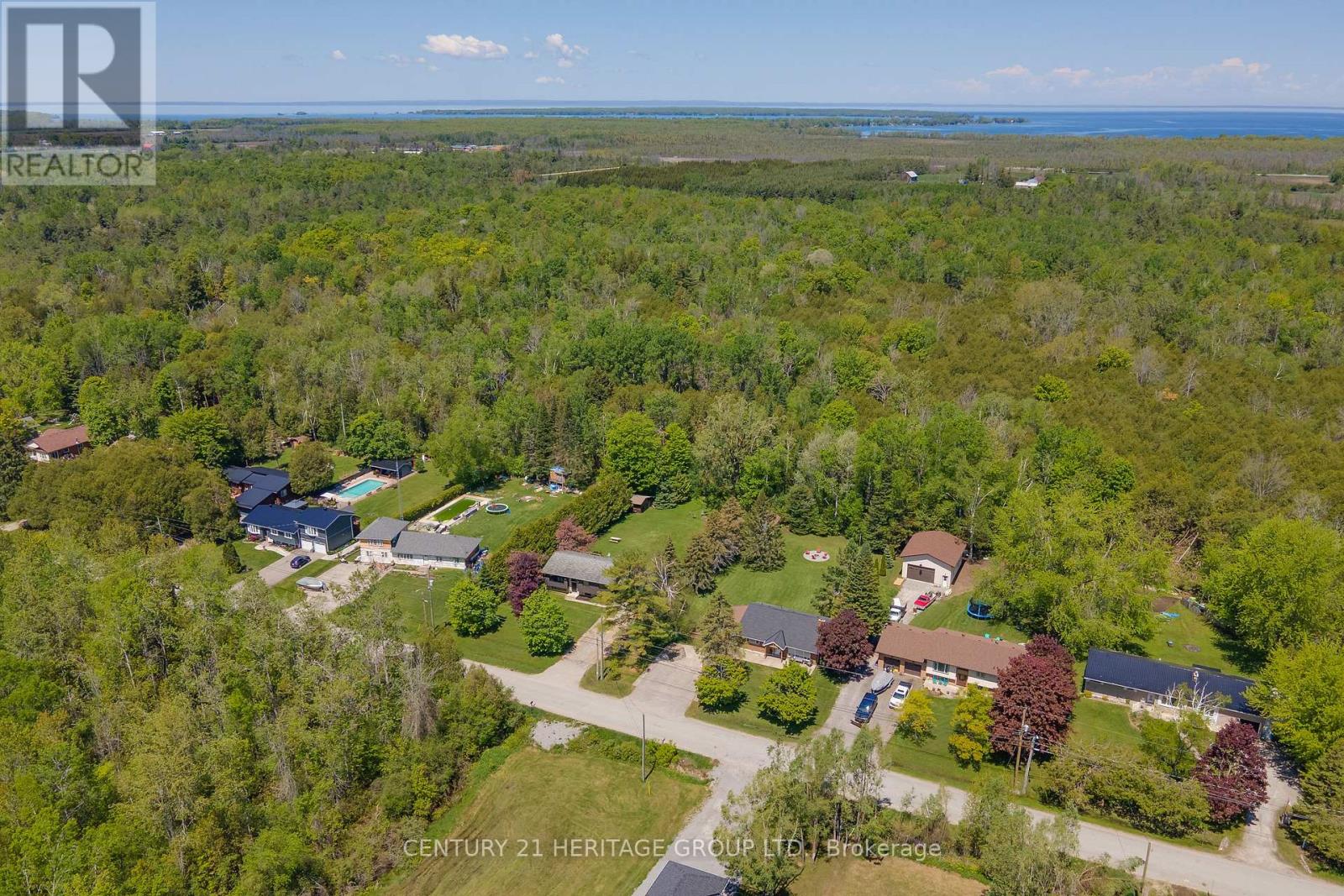 9626 Morning Glory Road, Georgina, Ontario  L0E 1N0 - Photo 29 - N12198633