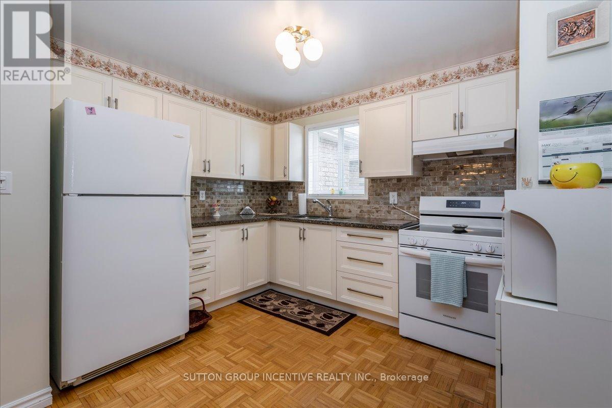 290 Cundles Road W, Barrie, Ontario  L4N 7C9 - Photo 8 - S12198682