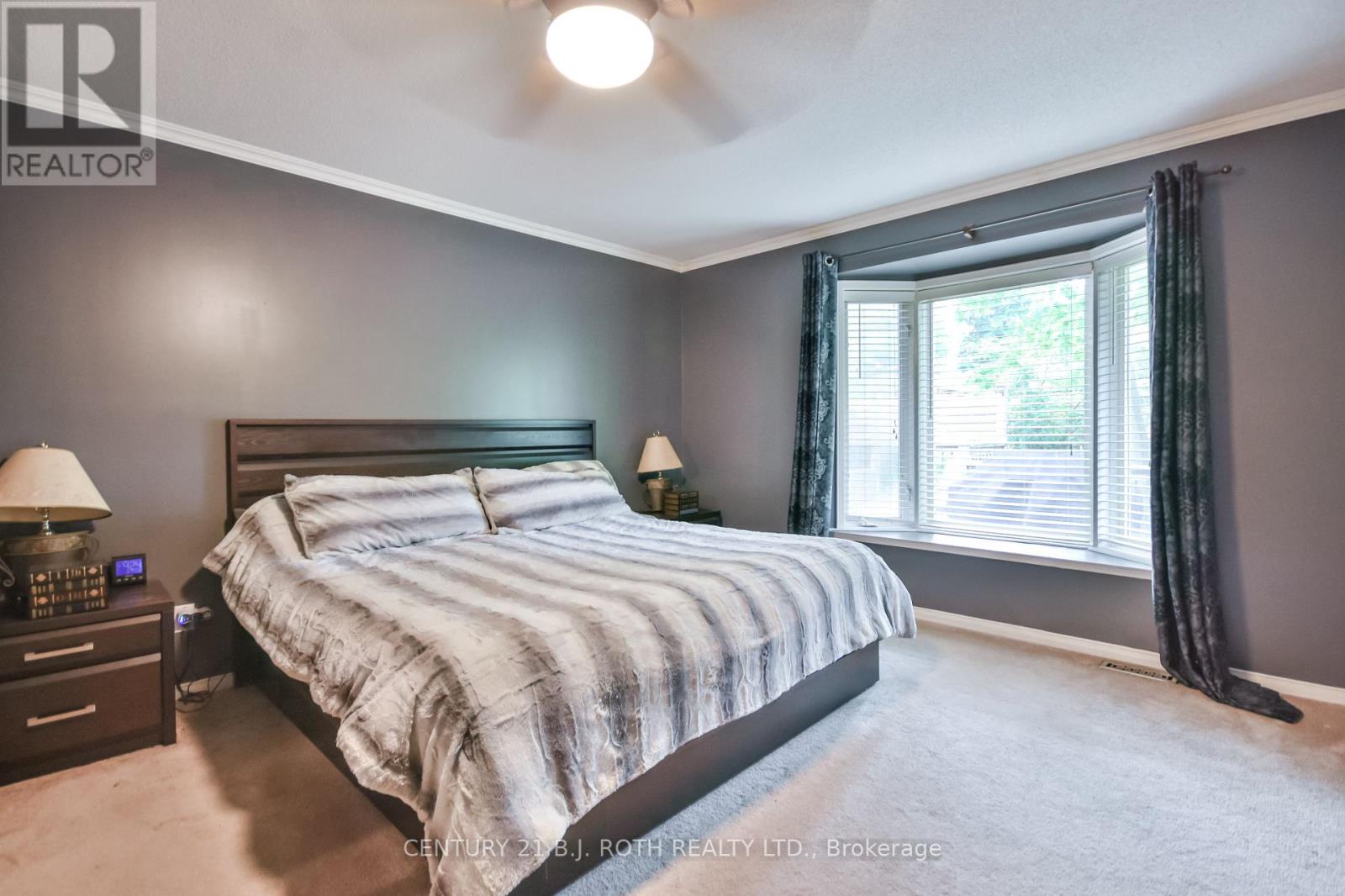 56 Monique Crescent, Barrie, Ontario  L4M 6Y4 - Photo 17 - S12198695