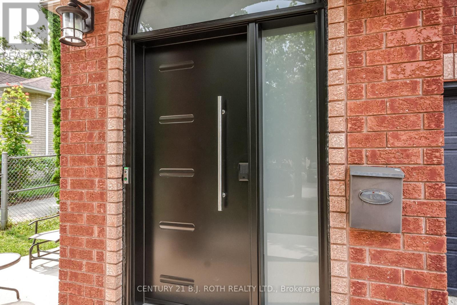 56 Monique Crescent, Barrie (East Bayfield), Ontario  L4M 6Y4 - Photo 4 - S12198695