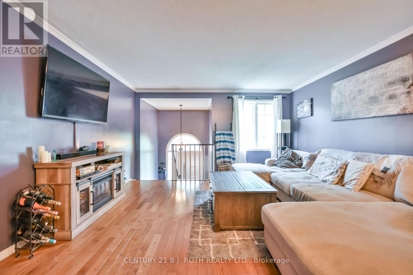 56 Monique Crescent, Barrie, Ontario  L4M 6Y4 - Photo 6 - S12198695
